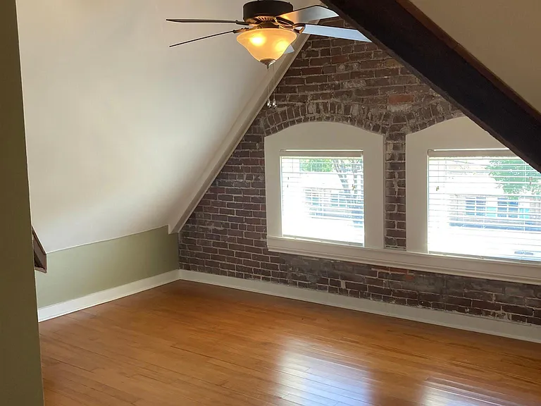 715 Sherman St #14 — Photo 9