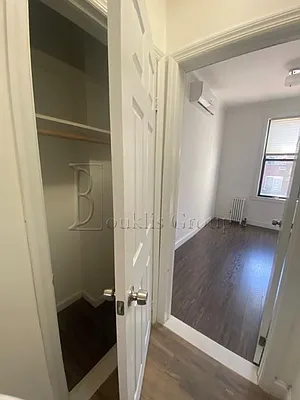 Rented by Bouklis Group | media 15