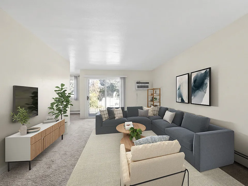 75 Rider Ave