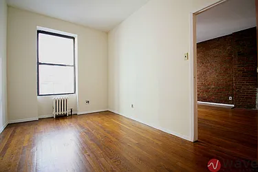 Rented by Wave Real Estate Group