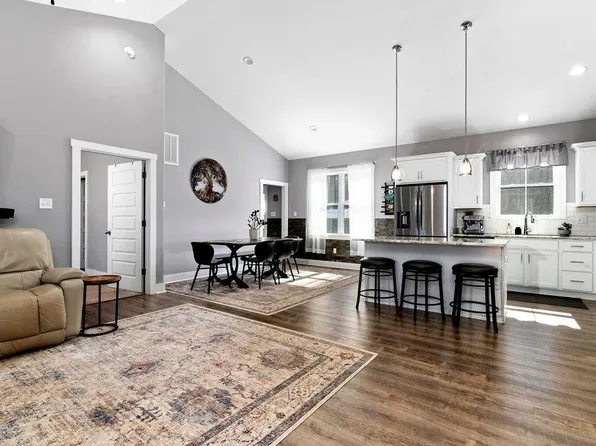 278 Ridge Ln, Scottsville, VA 24590