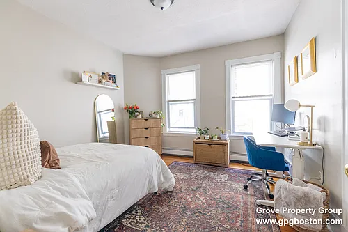 213 W 8th St #2 Photo 1