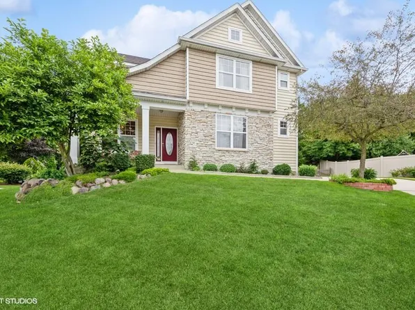 2705 Sweetgum Ct, Valparaiso, IN 46383