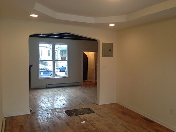 3rd image of 17216 111th Ave