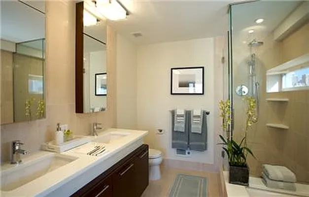 Rented by Warburg | media 43