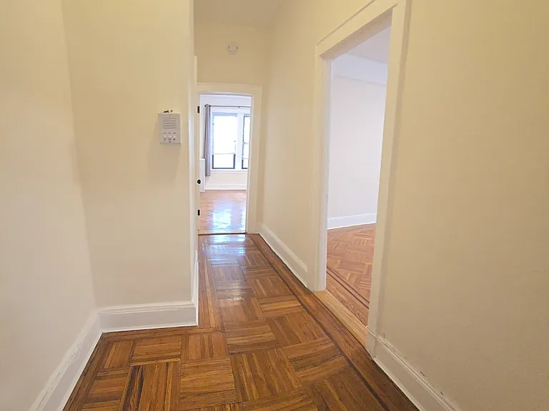 19839 32nd Ave #B6 — Photo 12