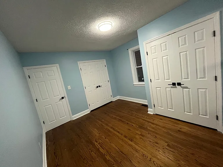 6520 Halleck St — Photo 20