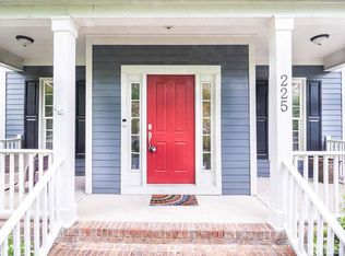 225 Brookberry Rd, Holly Springs, NC 27540