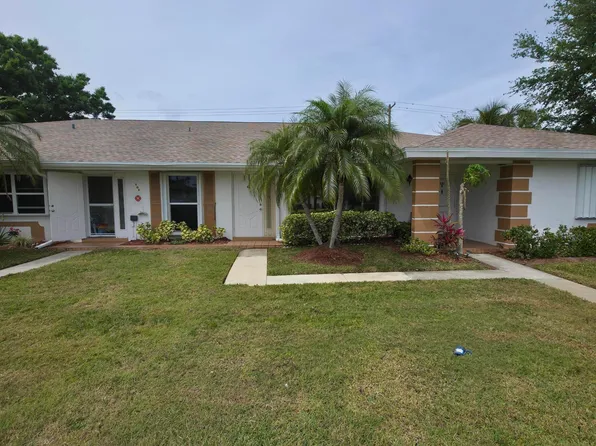 131 Lakes End Drive #C, Fort Pierce, FL 34982