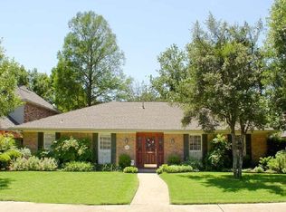 7406 La Manga Dr, Dallas, TX 75248