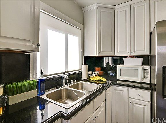 5th image of 6322 Arlington Ave