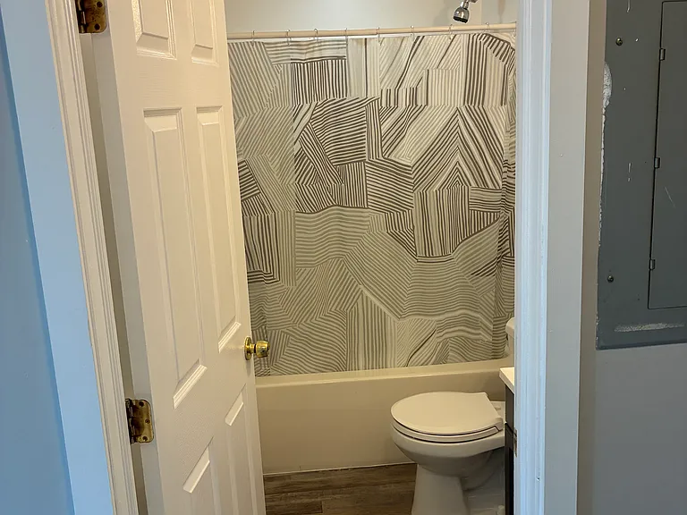161 Caroline St #2 — Photo 16