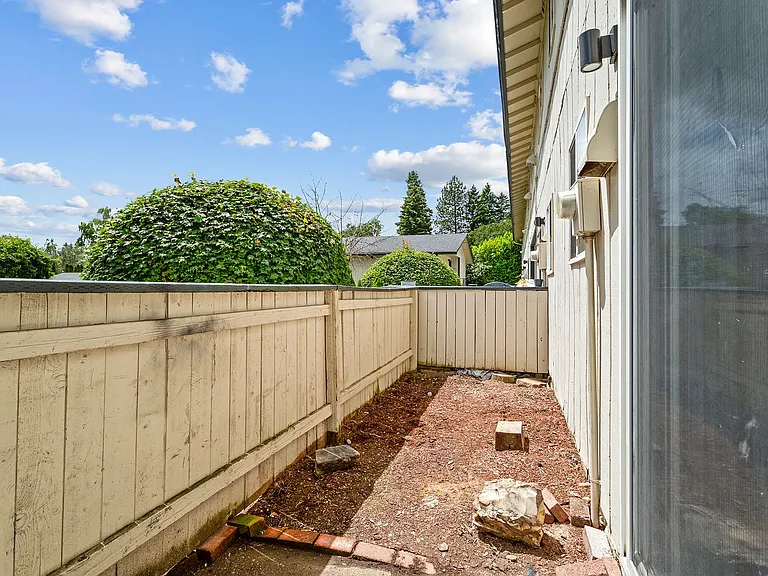 Cedar Mill Apartments — Photo 42
