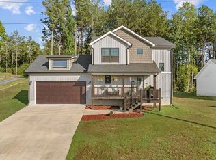3210 Crow Rd NE, Dalton, GA 30721