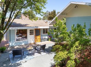 6908 Thornhill Dr, Oakland, CA 94611