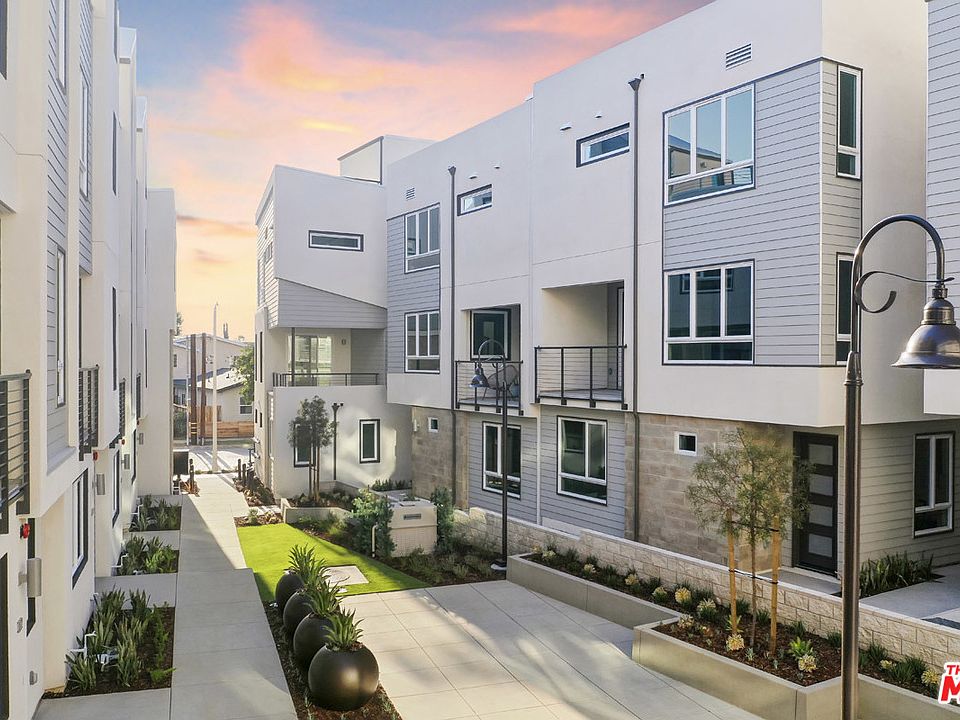 1st image of 1118 N Avenue 56 Lot 18