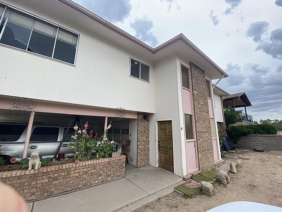 3rd image of 1301 Riverview Dr NW