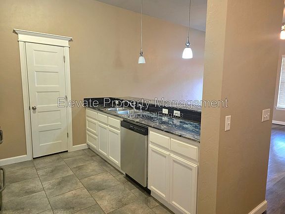 4th image of 10703 NW 23rd Ter