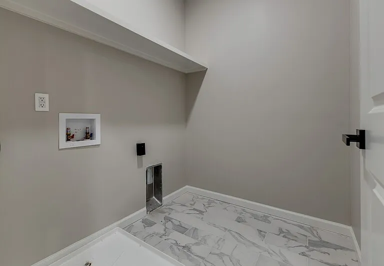 271 Garry Dr #A — Photo 28