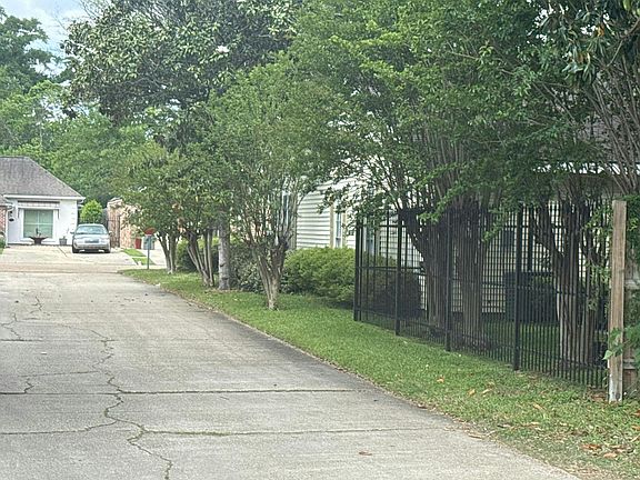 5th image of 1883 Stonegate Ct