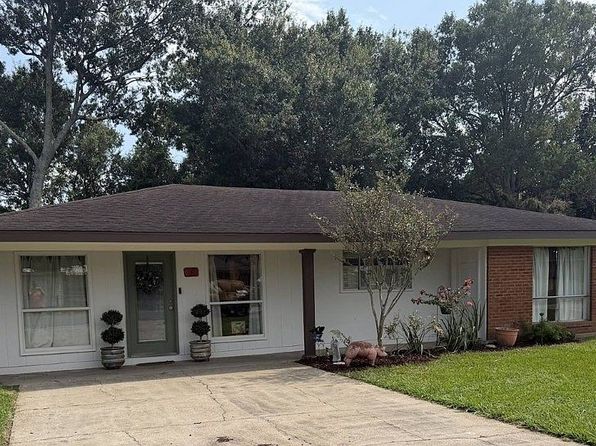 111 Rockne Dr