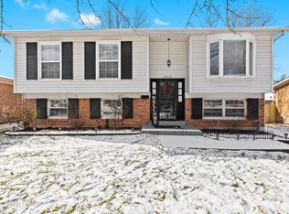 1016 Springview Dr, Louisville, KY 40219