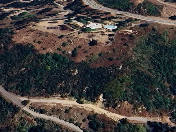 1 Vera Canyon Dr, Malibu, CA 90265