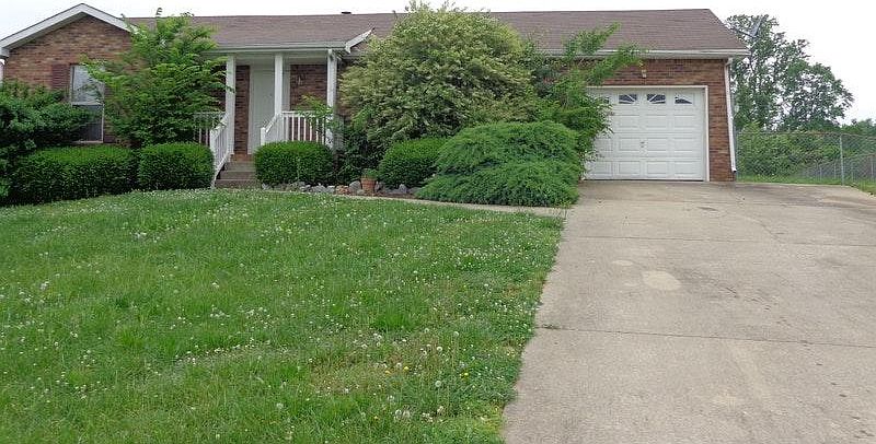 1st image of 561 Barney Ln