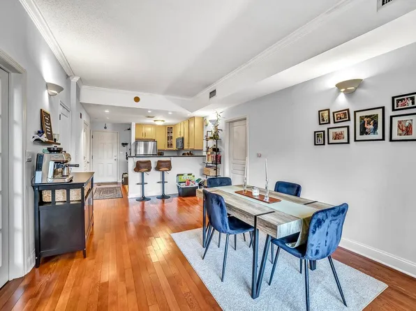 4315 Park Avenue image 7 of 35