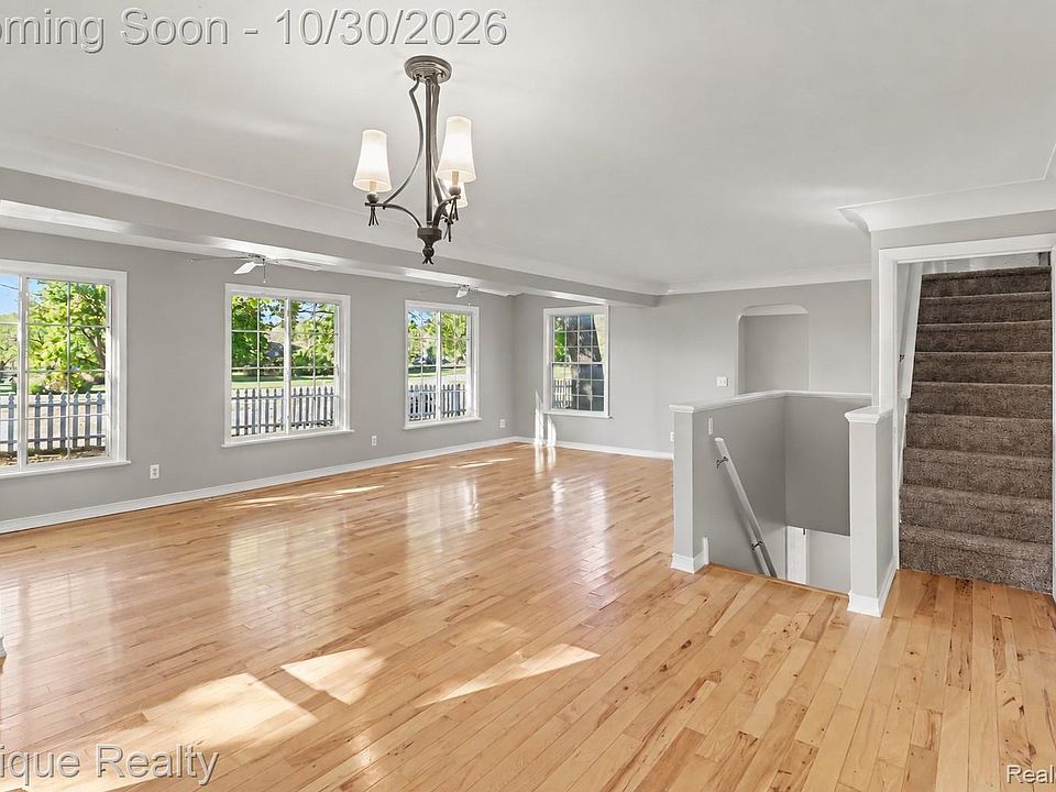 1086 Wilson Dr, photo 8