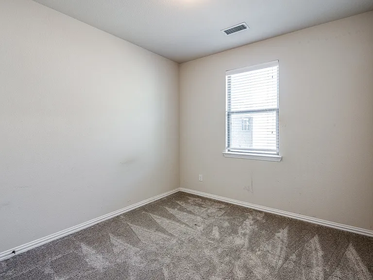 4654F Rhett Ln — Photo 3