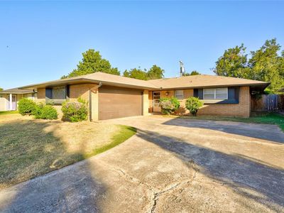 7601 NW 25th St, Bethany, OK, 73008