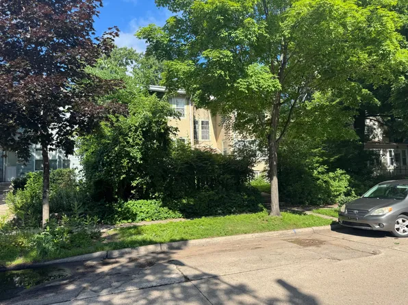 2830 28th Ave S #2, Minneapolis, MN 55406