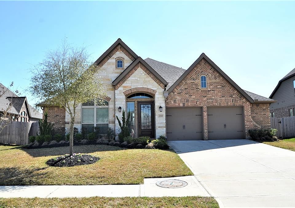 1st image of 23323 Tirino Shores Dr