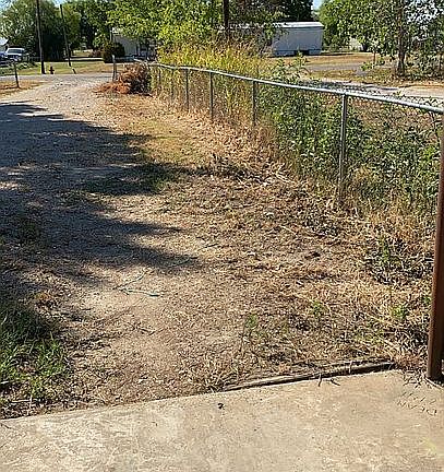 2nd image of 8739 Cottonwood Ln