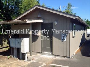 2365 Cal Young Rd #25, Eugene, OR 97401