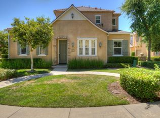 3850 Loyola Ln, Clovis, CA