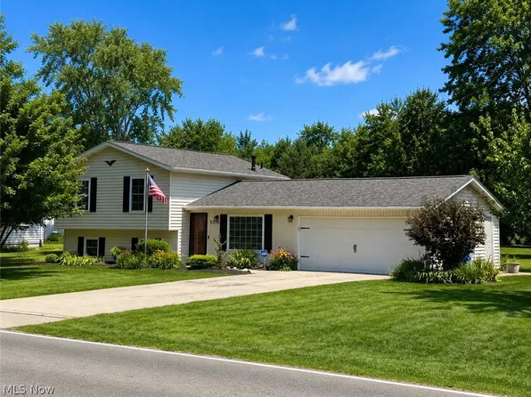 5075 Jaycox Rd, North Ridgeville, OH 44039