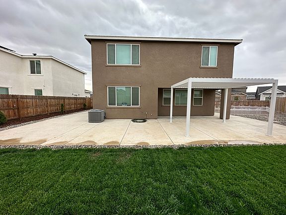 3rd image of 2455 Robledo Way