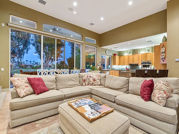 5th image of 49520 Mission Dr W