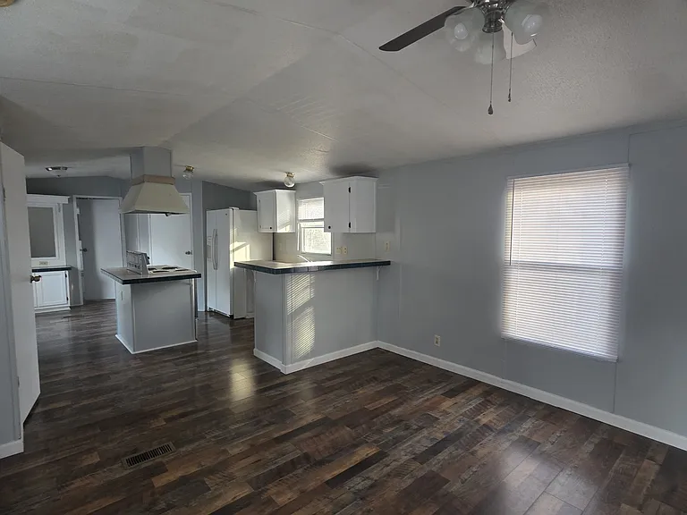 183 John Mitchell Rd — Photo 1