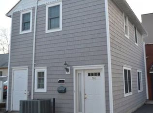 9 Green St #B, Huntington, NY 11743