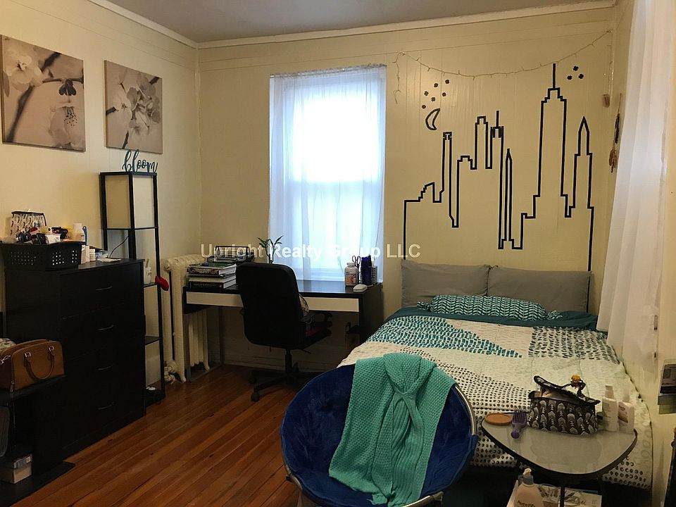 1st image of 75 S Huntington Ave APT 3
