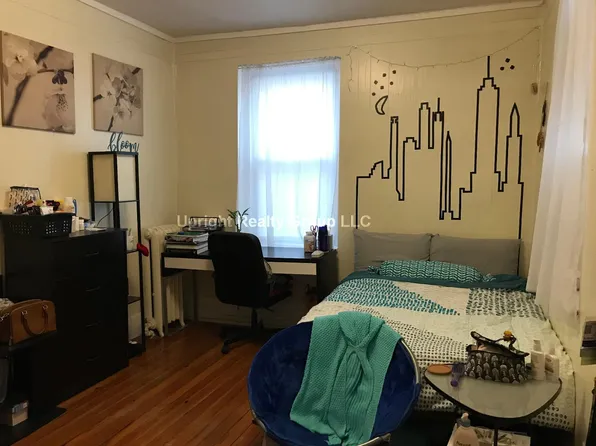 75 S Huntington Ave APT 3, Boston, MA 02130