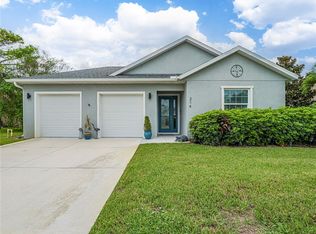 214 Briarcliff Cir, Sebastian, FL 32958
