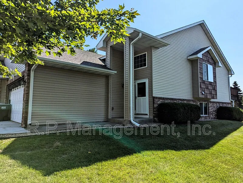 Building Photo - 14891 Generation Ave N
