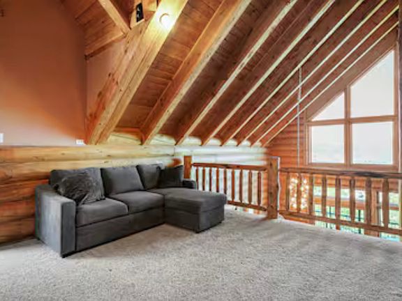 2nd image of 1416 W Berrys Way