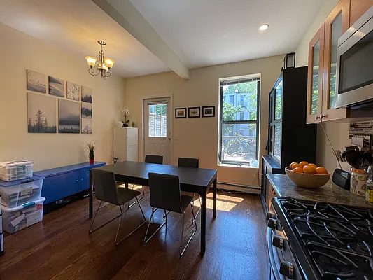 Rented by Compass | media 6