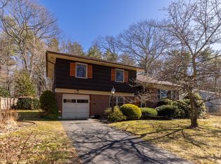 48 Harding Rd, Portsmouth, NH 03801