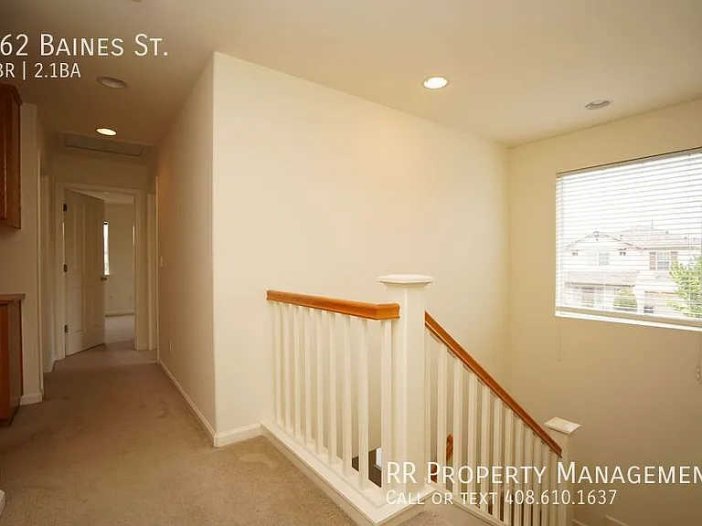 962 Baines St — Photo 18